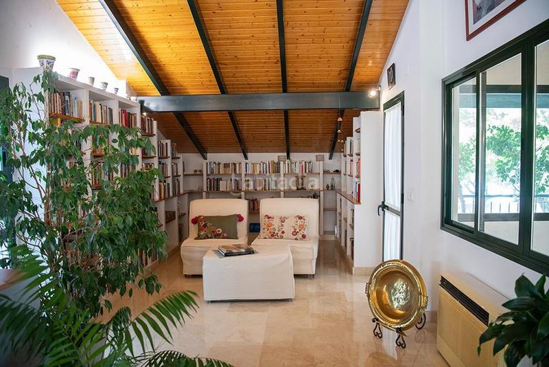 Foto a36c003f-90ef-4684-9d0e-00e57f497fec. Chalet mit heizung parking in El Zaudín - Club de Golf Bormujos