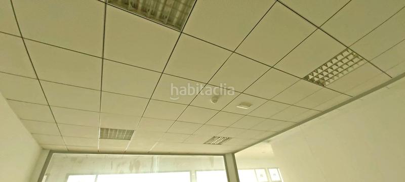 Foto 408b2d38-45ab-483a-8972-aaef5ca42971. Oficina la oficina que buscabas y a un precio inmejorable en Bollullos de la Mitación