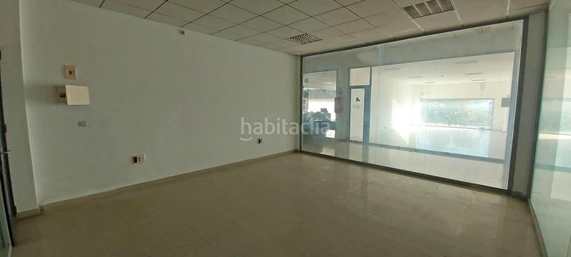 Foto 75568205-e063-4946-8add-68bcde3e4f11. Oficina la oficina que buscabas y a un precio inmejorable en Bollullos de la Mitación
