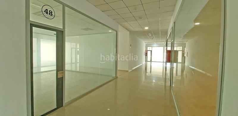 Foto ebc0e1b0-2ee8-42d6-9b01-50fdc57af6ed. Oficina la oficina que buscabas y a un precio inmejorable en Bollullos de la Mitación