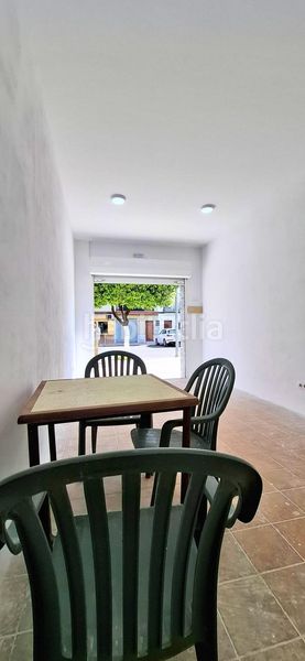Foto 30fd901c-e2a4-4261-9a66-fae5331483d8. Local comercial a Lora del Río