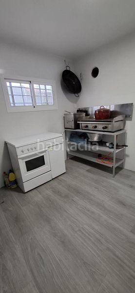 Foto b269e1da-8127-4421-82f9-b0aaaf14e2af. Local comercial a Lora del Río