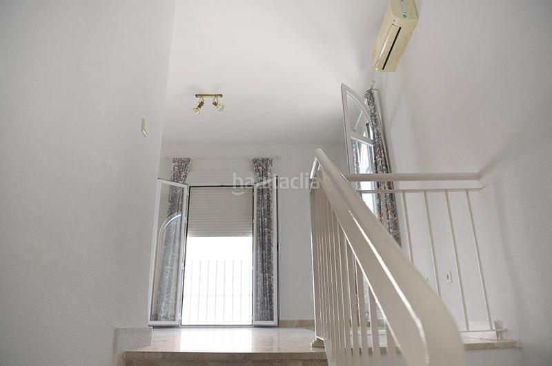 Foto 604ea80a-3960-4124-8b68-9f87301113df. Casa pareada estupenda casa en olivar de Aljamar. en Tomares