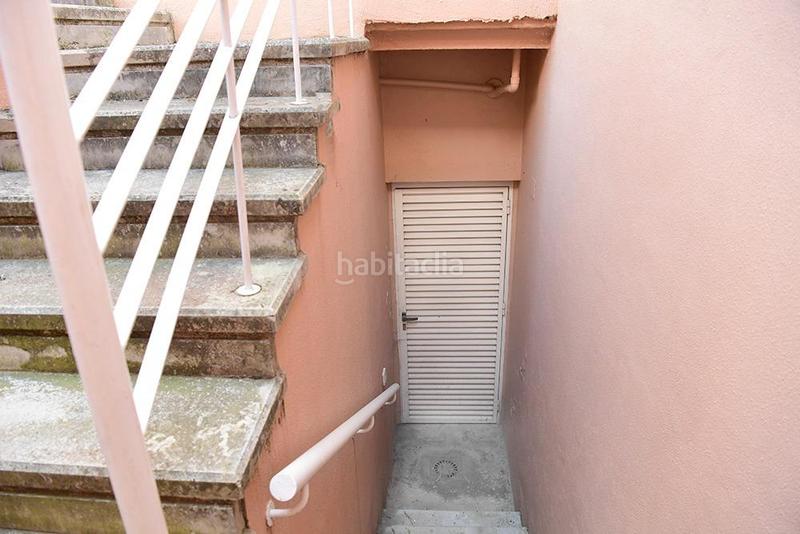 Foto b842d894-a72c-44b7-973a-a79f307c9dbe. Casa pareada estupenda casa en olivar de Aljamar. en Tomares