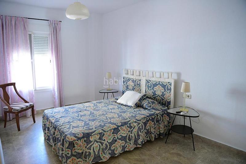 Foto c2fb7236-1084-482d-945b-da09c1d1e666. Casa pareada estupenda casa en olivar de Aljamar. en Tomares