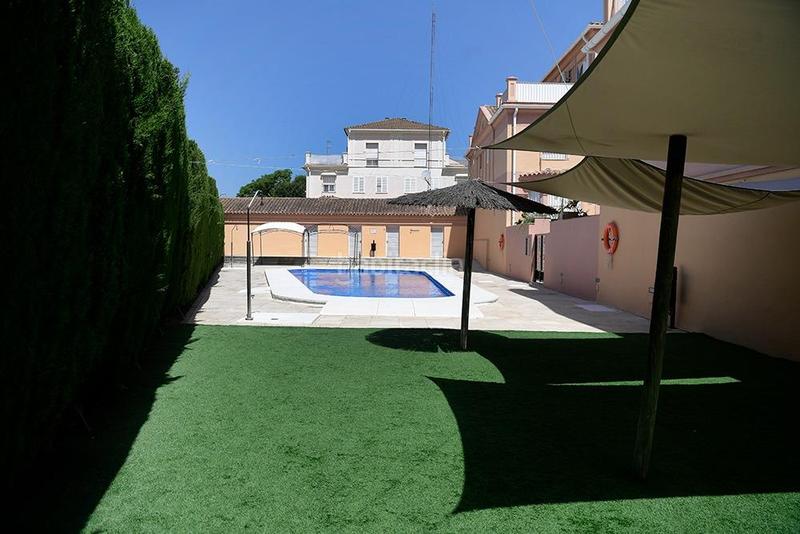 Foto fc5ea2d3-1657-44f1-9fb1-6757de51505b. Casa pareada estupenda casa en olivar de Aljamar. en Tomares