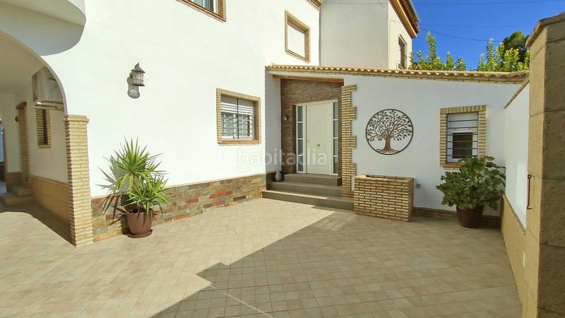 Foto 51907578-9330-481f-bc65-9f44221d7d60. Casa  en venta en Gines