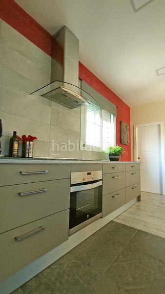 Foto 5ad90c2c-59c6-4de2-83ae-b396a59c15fb. Casa  en venta en Gines