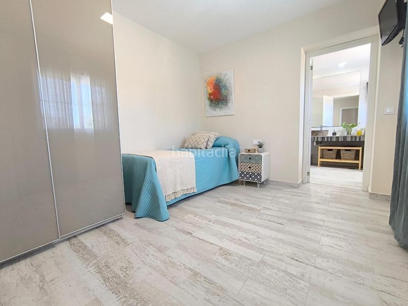 Foto a2e3b442-9f63-4d84-8fcc-dd1c6724c75a. Casa  en venta en Gines