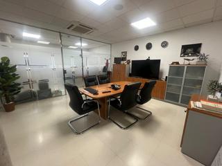 Oficina a Calle peru 49. Tu próxima oficina estratégica te espera en bormujos!