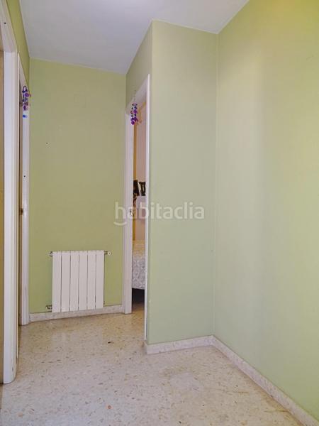 Foto 5e81680c-fe9c-468d-ae7e-19f2ceacbfe3. Casa adossada amb calefacció aparcament a Centro Tomares