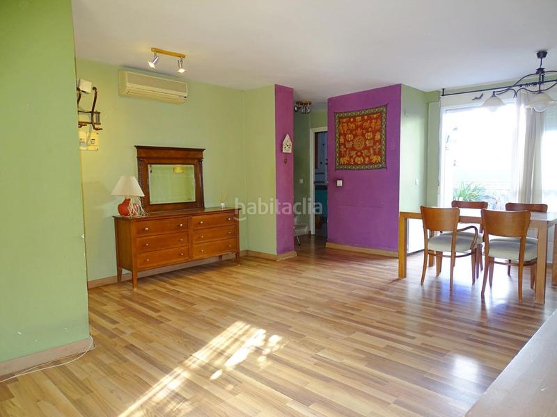 Foto 9519aaa4-3f8b-471b-a9d8-2dde801c9331. Casa adossada amb calefacció aparcament a Centro Tomares