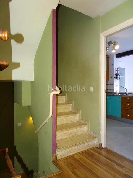 Foto b2579920-6ec0-425a-ba70-172569e5ebdd. Casa a schiera con riscaldamento parcheggio in Centro Tomares