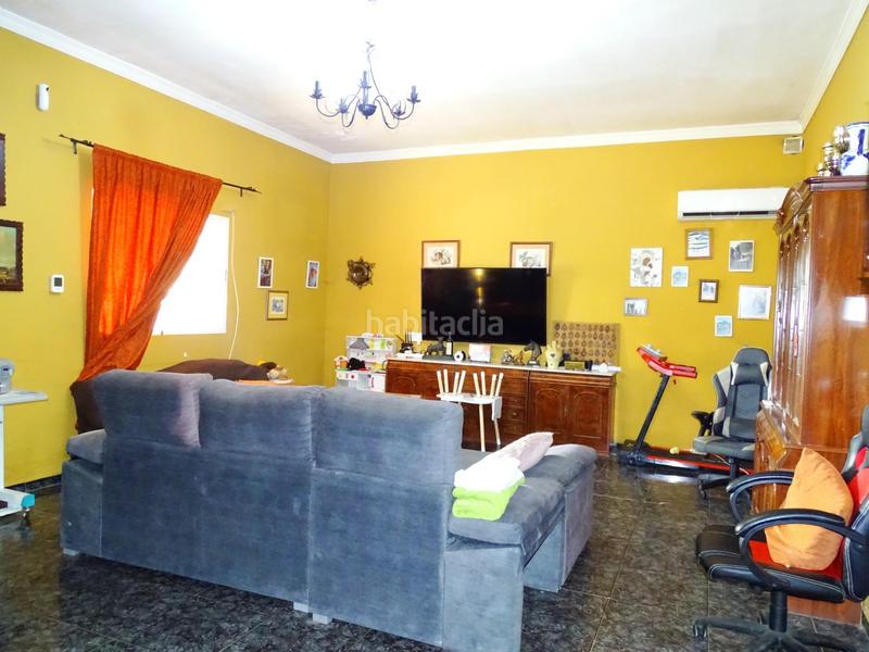 Foto 3b9fe78d-2830-4f64-8ef9-4b54dd11dab4. Chalet con riscaldamento parcheggio piscina in Carmona