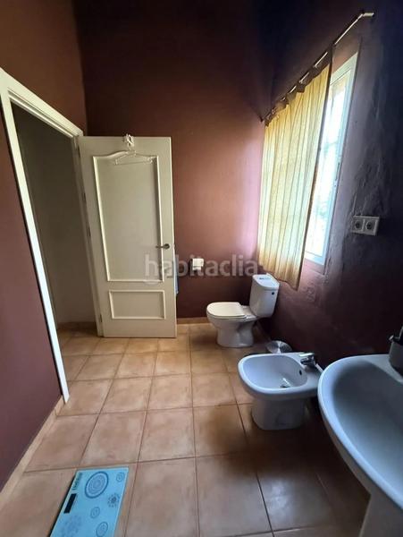 Foto 64cf1774-db79-43d5-96b5-4e4bb38b1f22. Chalet con riscaldamento parcheggio piscina in Carmona