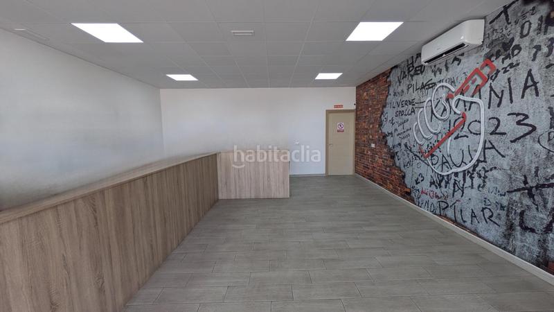 Foto 217a6582-3526-4324-897d-6072ac268a42. Geschäftsraum in Pilas