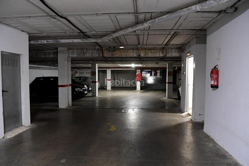 Foto 87daf475-7477-4fa5-9c02-4074423bc9ce. Duplex con parcheggio piscina in Centro Tomares