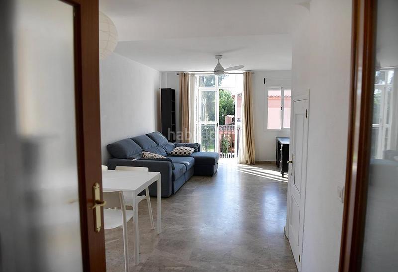 Foto e86fcd7d-8fe7-46bb-b3f3-195b74e3e84b. Duplex con parcheggio piscina in Centro Tomares