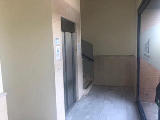 Office space  Plaza agua del. Fantástica oficina diáfana en pleno centro de tomares.