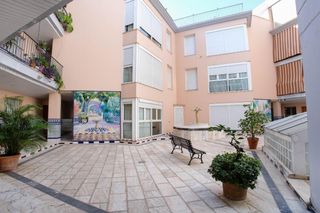 Apartment  Calle jose cruz auñon. Oportunidad única en el corazón del emblemático barrio de triana