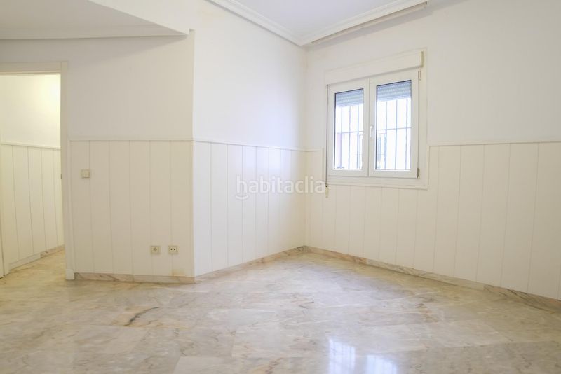 Foto 8873ec46-9683-4cdb-af5a-83823ae9f476. Apartament amb calefacció a Triana Oeste Sevilla