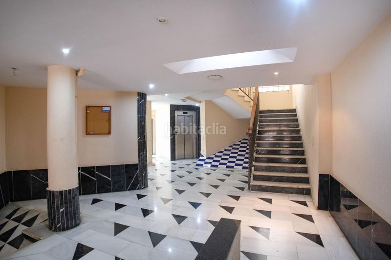 Foto 9b470f9a-f96a-4d57-b3d1-f0b0e2b9468c. Apartament amb calefacció a Triana Oeste Sevilla