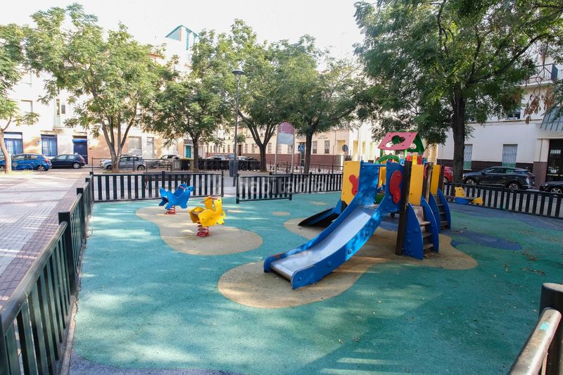 Foto a4e1fea0-7bfc-4643-a71a-806c13314942. Apartament amb calefacció a Triana Oeste Sevilla