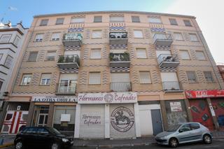 Apartamento  Calle jose cruz auñon. Oportunidad única en el corazón del emblemático barrio de triana