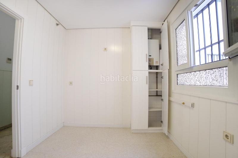 Foto f1ae395d-387b-4017-a94f-46dddf9d2a62. Appartement mit heizung in Triana Oeste Sevilla