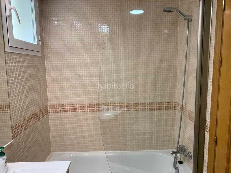 Foto b47c4027-0906-41f6-a291-664c861dfdda. Affitto appartamento con riscaldamento parcheggio piscina in Sevilla