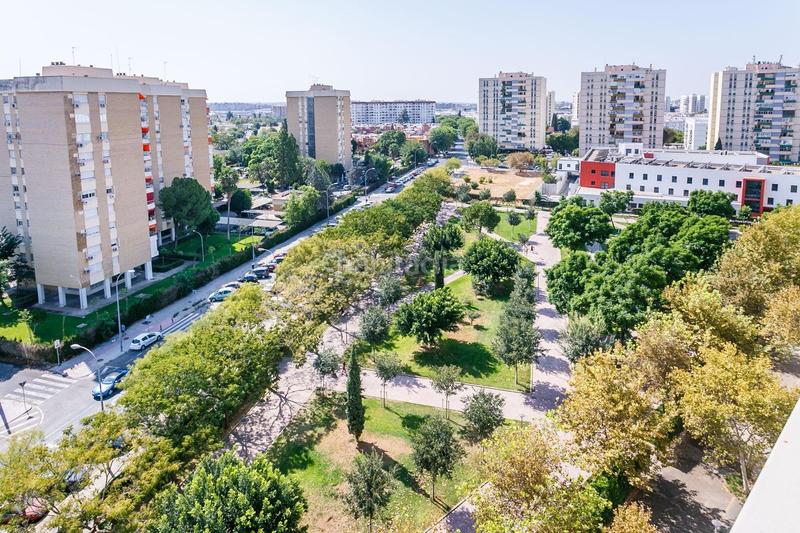 Foto 78b3a583-1e12-4550-86ce-4919a221bbee. Alquiler piso alquiler en Santa Clara en Santa Clara Sevilla