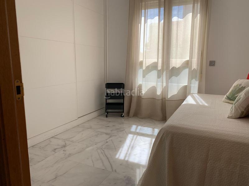Foto 9085b076-57b2-48f4-9452-f0b6cd79277f. Location appartement avec chauffage parking piscine dans Sevilla