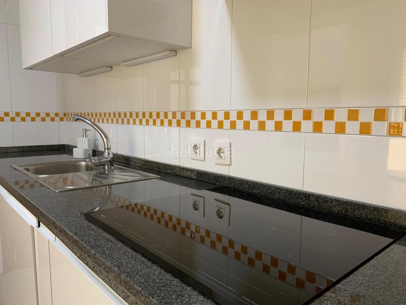 Foto 2c050f84-118f-47c7-9ea8-b4f05bc7ab7e. Rent flat with heating parking pool in Santa Clara Sevilla