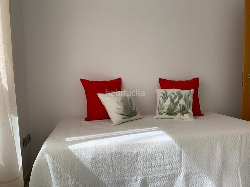 Foto ffa5f9e3-64f1-4bfd-9224-3fcc9eb40b17. Rent flat with heating parking pool in Santa Clara Sevilla