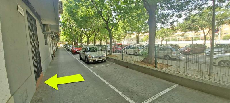 Foto 82ad2caa-ce16-49b3-ac2e-7544e7dfdfea. Affitto locale commerciale in plaza virgen de la amargura 1 in Sevilla