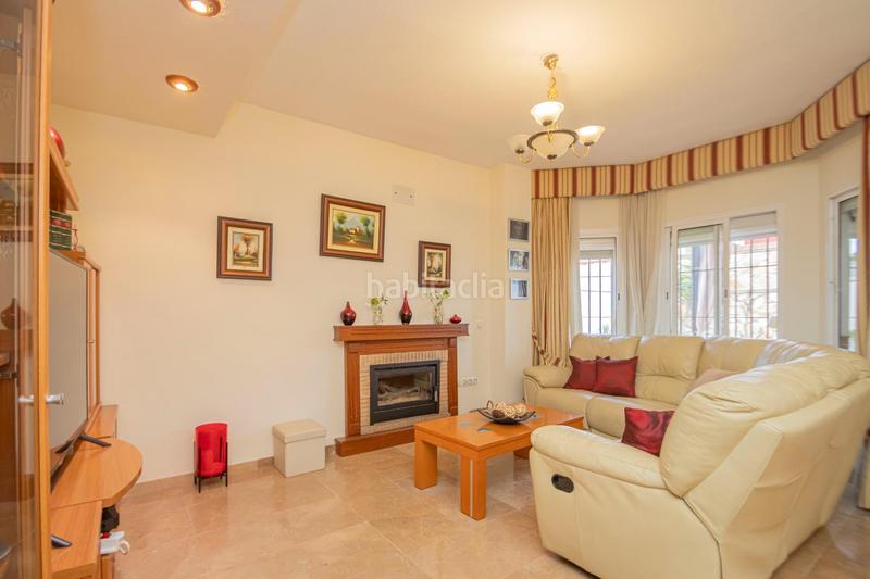 Foto 57c6aeed-d26f-4518-8025-6a96ab152b0e. Doppelhaus mit parking in Condequinto Montequinto