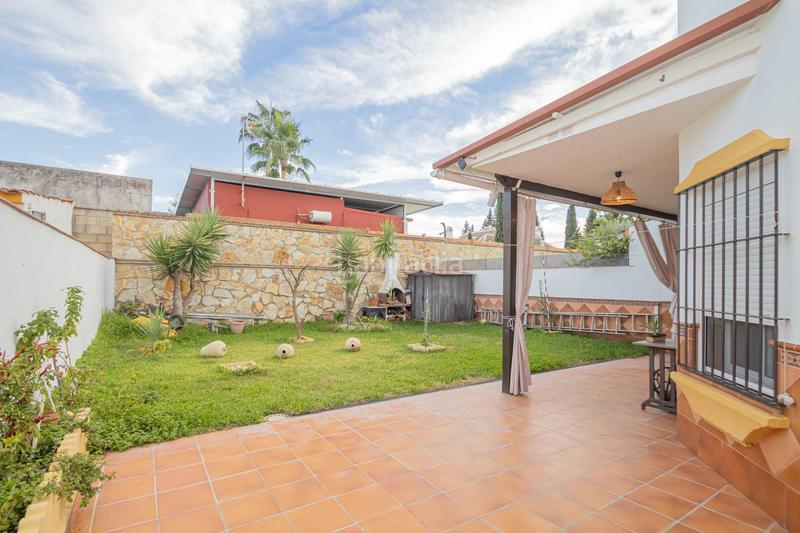 Foto a48686b0-df4d-4e3f-b7e6-d823885f1205. Doppelhaus mit parking in Condequinto Montequinto