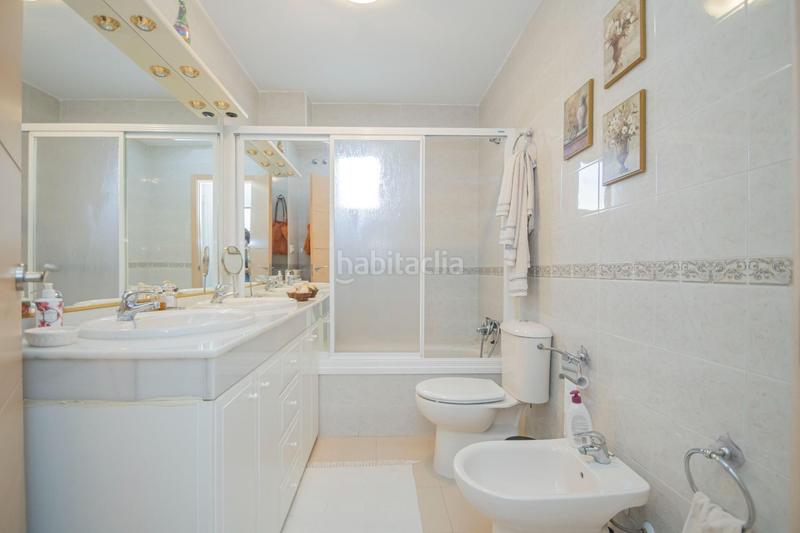 Foto d16fa3d7-f6b2-4822-b957-e66a09ec4c58. Doppelhaus mit parking in Condequinto Montequinto