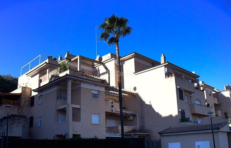 Foto eb5c3381-e447-44cb-9ef8-45b0f4577050. Location attique avec piscine dans Santa Eufemia Tomares