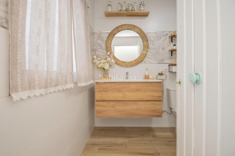 Foto 02734df3-7e06-4523-bc9b-40d3ab44c04c. Casa bifamiliare con parcheggio piscina in Bollullos de la Mitación