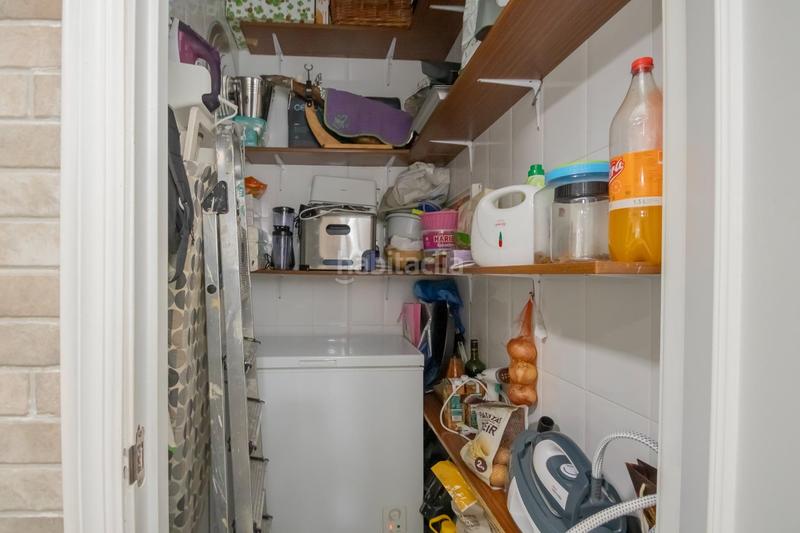 Foto 0397e0c0-046f-4ff4-a76d-fb6945ffbf29. Casa bifamiliare con parcheggio piscina in Bollullos de la Mitación