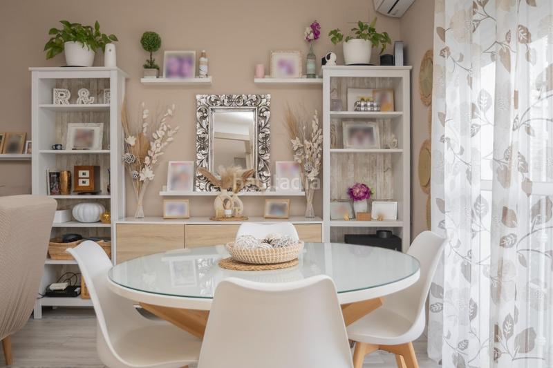 Foto 6d2ead52-467b-4d6d-988c-b4f284efb9c4. Casa bifamiliare con parcheggio piscina in Bollullos de la Mitación