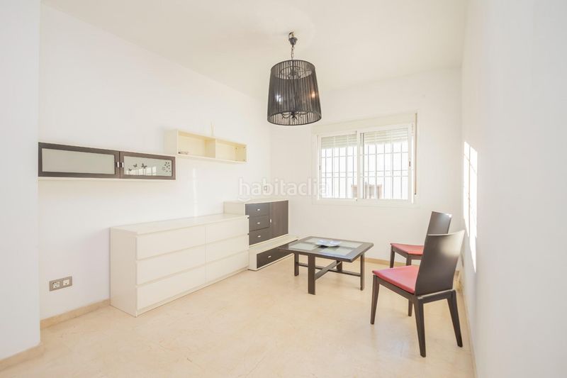 Foto d7b54447-d674-412e-b10c-25cfd81c0867. Pis amb aparcament a Salteras