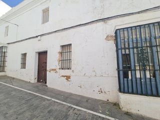 Haus  Calle jose velarde. Casa a 500 m de la playa