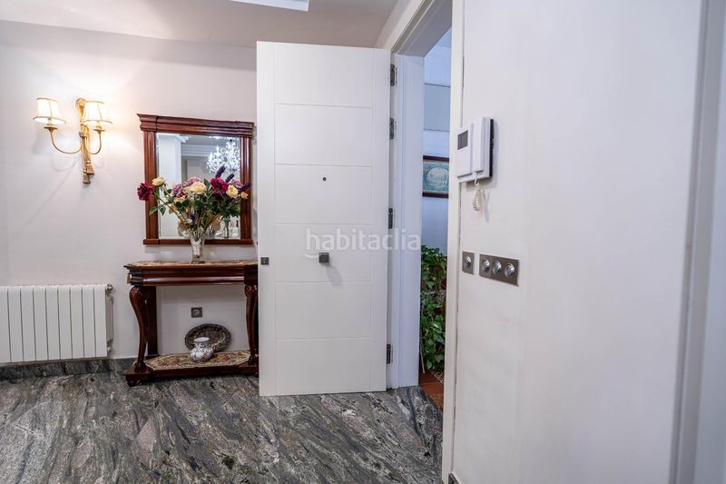 Foto 53182a39-6751-4cfc-8868-73159632c024. Àtic amb piscina a Triana Este Sevilla