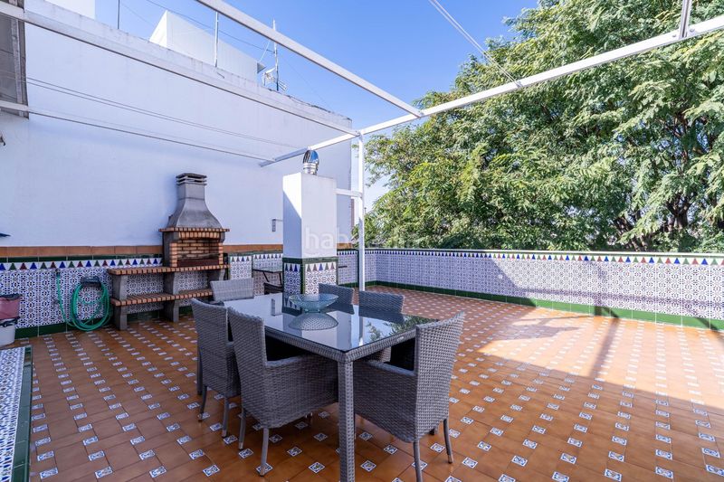 Foto c4d365b7-6ab6-4c63-b081-685e35741fb1. Àtic amb piscina a Triana Este Sevilla