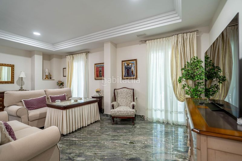 Foto d8969098-0281-4ce0-98fe-54bf56dc6361. Àtic amb piscina a Triana Este Sevilla