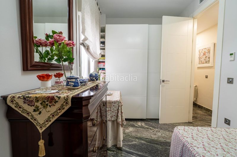 Foto e32ec0ed-fb8c-4692-9e0c-b5ca8b3b77e4. Àtic amb piscina a Triana Este Sevilla