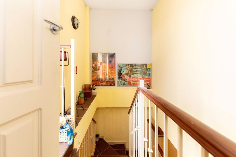 Foto 53f0a754-7481-4904-b793-f96709d47684. Dúplex a Brenes