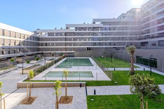 Pis  Calle del sol. Exclusivo piso con vistas panorámicas, domótica y absoluto confo